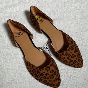 Beverly Hills Polo Club Women shoes ballerinas flats size 9. Animal print